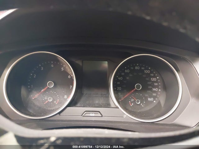 3VV2B7AX2JM012805 Volkswagen Tiguan 2.0t Se/2.0t Sel