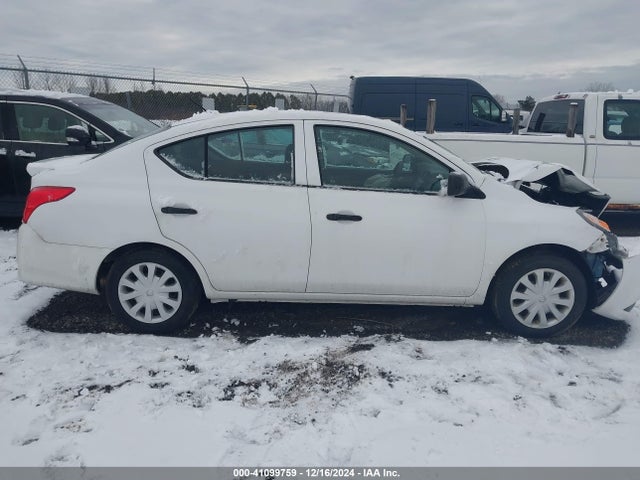 3N1CN7AP8FL914255 Nissan Versa 1.6 S+