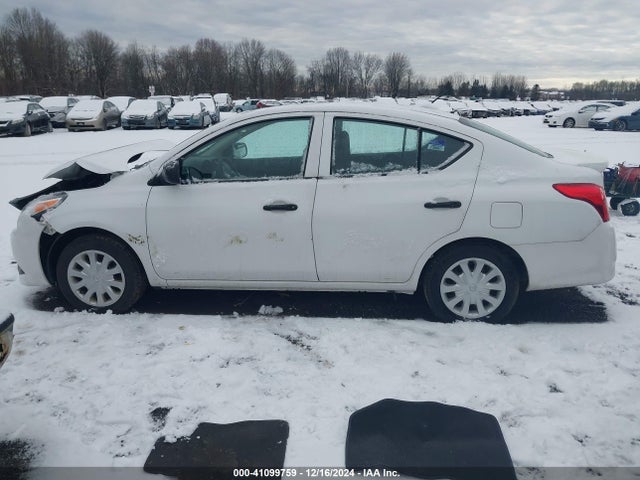 3N1CN7AP8FL914255 Nissan Versa 1.6 S+