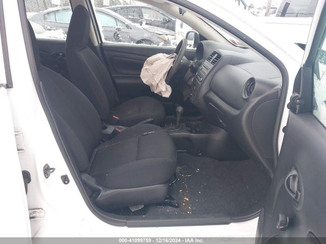 3N1CN7AP8FL914255 Nissan Versa 1.6 S+