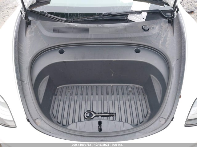 2023 TESLA MODEL 3 5YJ3E1EA2PF478423 Photo 9