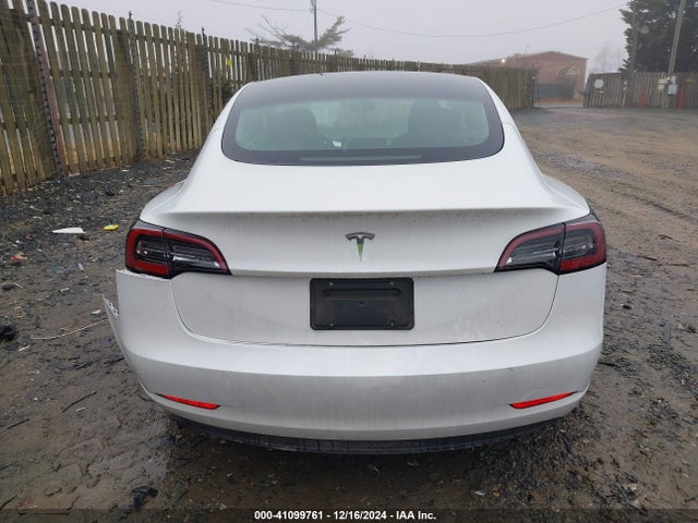 5YJ3E1EA2PF478423 Tesla MODEL 3