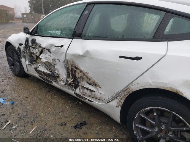 2023 TESLA MODEL 3 5YJ3E1EA2PF478423 Photo 5