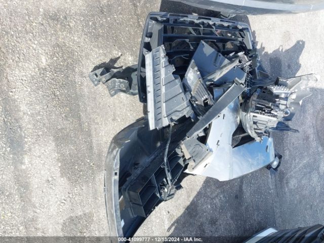 JN8AY2BA9N9392773 Nissan Armada Sl 2wd