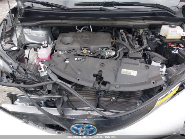 5TDYRKEC9RS200201 Toyota SIENNA XLE