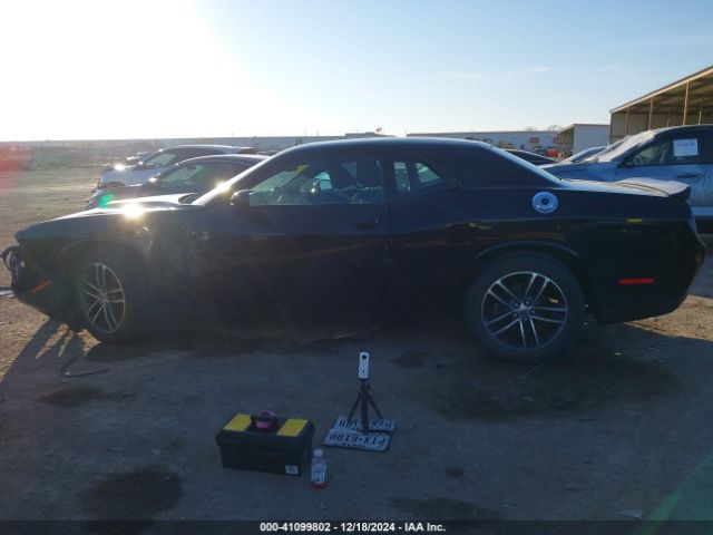 2C3CDZGG2KH759938 Dodge Challenger Sxt Awd
