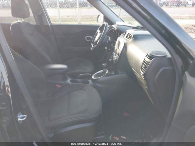KNDJN2A21H7886558 KIA Soul !