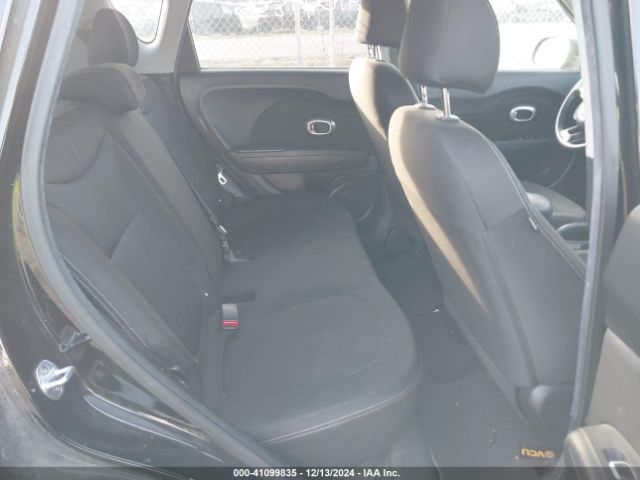 KNDJN2A21H7886558 KIA Soul !