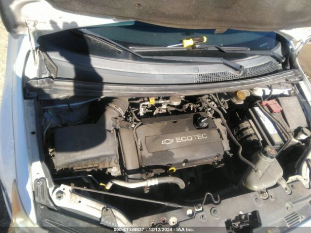 1G1JC5SH0F4213925 Chevrolet Sonic Lt Auto
