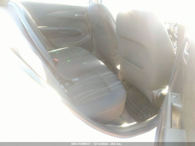 1G1JC5SH0F4213925 Chevrolet Sonic Lt Auto