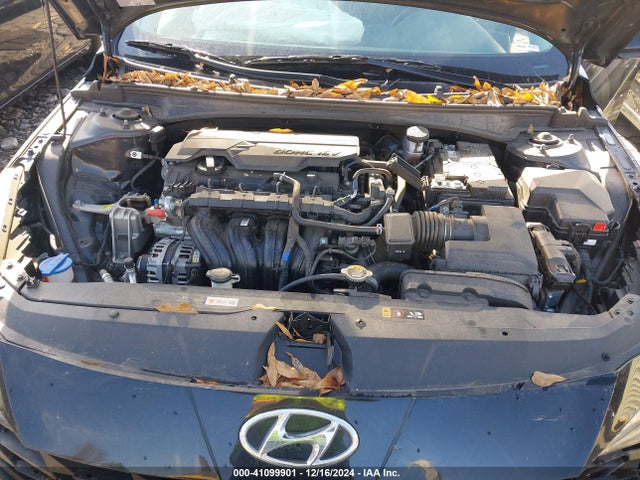 KMHLL4AG1PU576184 Hyundai ELANTRA SE
