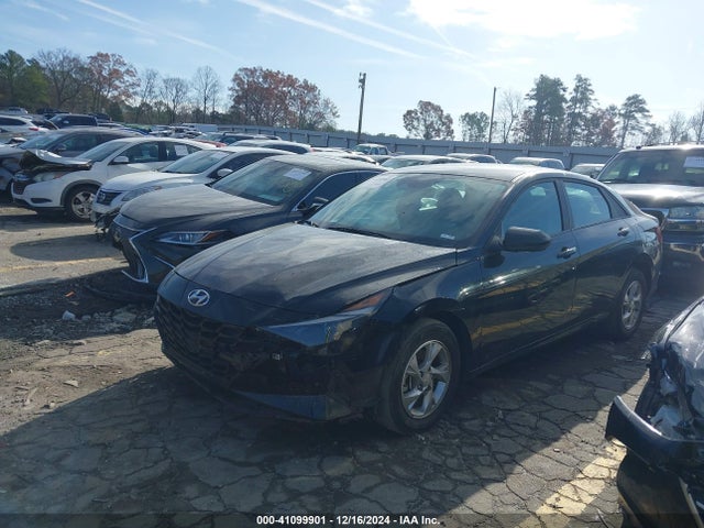 KMHLL4AG1PU576184 Hyundai ELANTRA SE