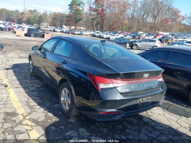 KMHLL4AG1PU576184 Hyundai ELANTRA SE