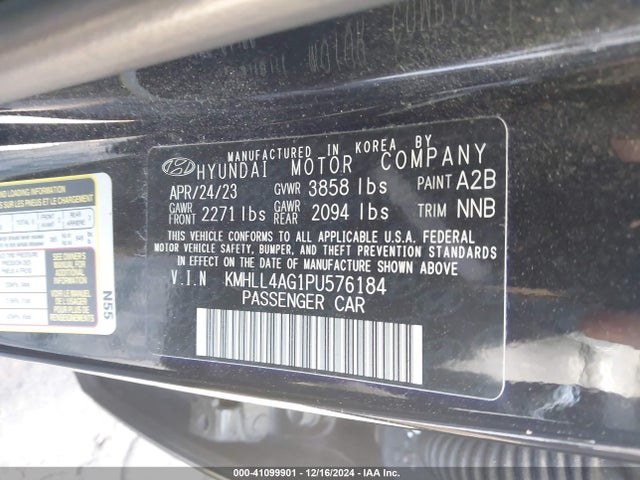 KMHLL4AG1PU576184 Hyundai ELANTRA SE