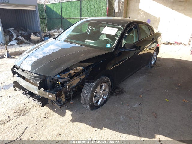 KMHLL4AG5MU195451 Hyundai ELANTRA SE