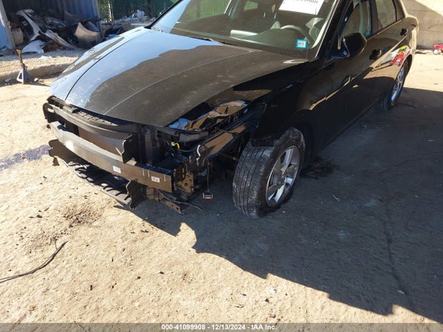 KMHLL4AG5MU195451 Hyundai ELANTRA SE