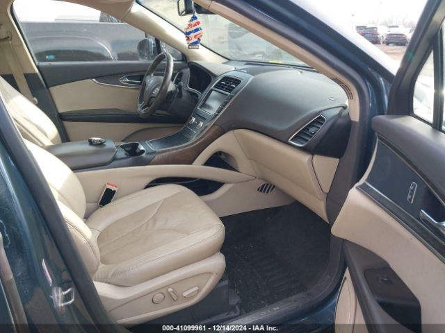 2LMTJ6LP0GBL35189 Lincoln Mkx Reserve