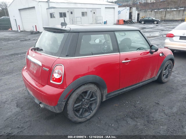 2013 MINI HARDTOP WMWSU3C55DT374773 Photo 3