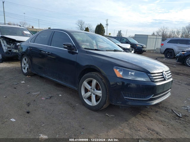 2015 1VWBS7A34FC017313 main image