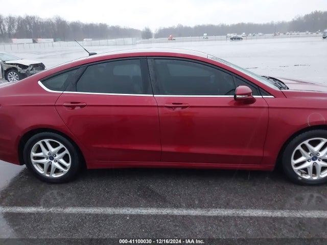 1FA6P0H74G5102086 Ford FUSION SE