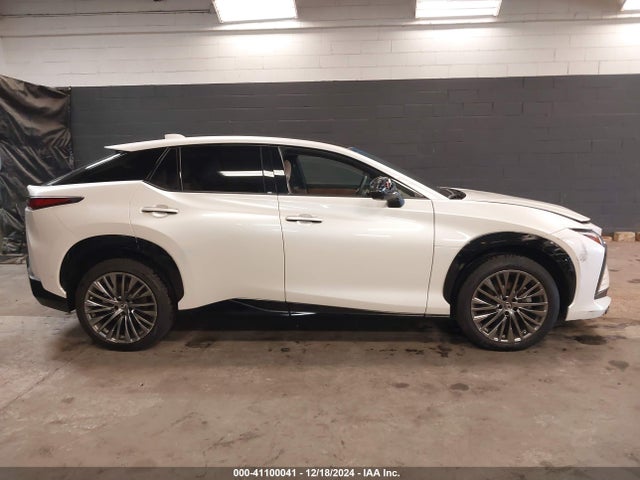 Lexus Rz 450e Luxury 2023 JTJAAAAB4PA008627 Image 13