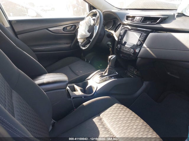 JN8AT2MVXKW371524 Nissan ROGUE S
