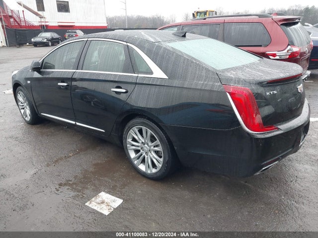 2019 CADILLAC XTS 2G61M5S38K9147062 Photo 2