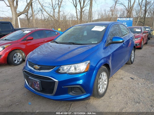 Chevrolet Sonic Lt Auto 2019 1G1JD5SB9K4112739 Image 2
