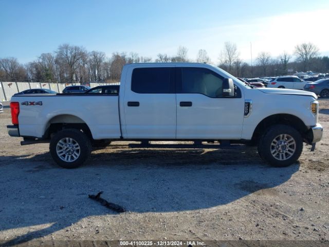 1FT7W2B65KEF14989 Ford F-250 Xlt