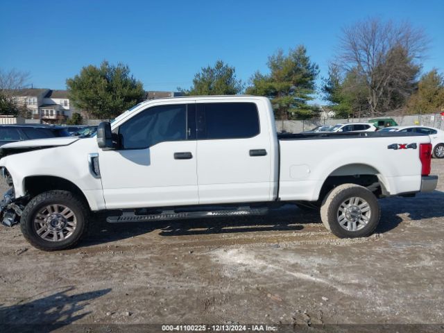 1FT7W2B65KEF14989 Ford F-250 Xlt