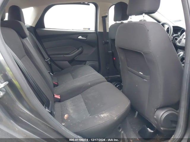 Ford FOCUS SE 2017 1FADP3K24HL305532 Image 8