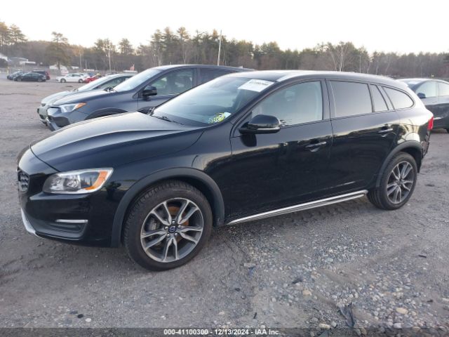 YV4612HM7F1000264 Volvo V60 Cross Country T5 Platinum