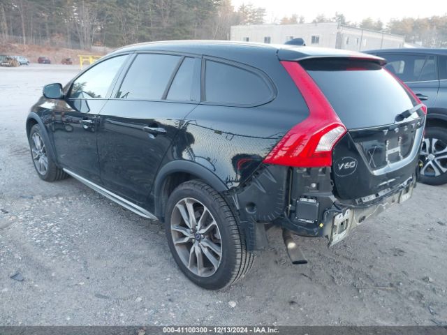 YV4612HM7F1000264 Volvo V60 Cross Country T5 Platinum