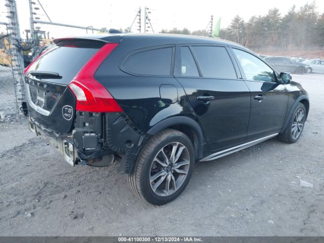YV4612HM7F1000264 Volvo V60 Cross Country T5 Platinum