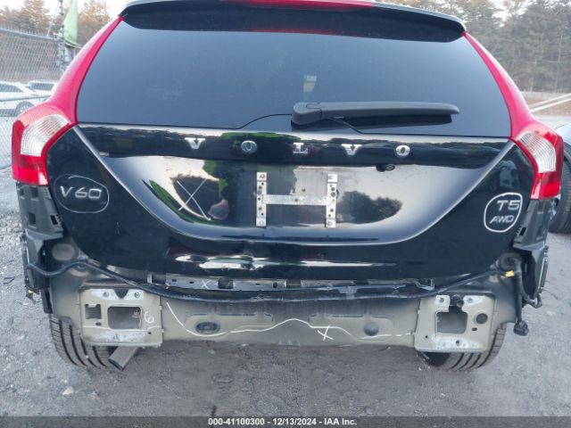 YV4612HM7F1000264 Volvo V60 Cross Country T5 Platinum