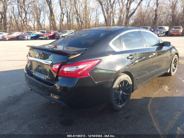 1N4AL3AP3HC120223 Nissan Altima 2.5 S
