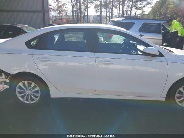 KIA FORTE LX 2024 3KPF24AD3RE821482 Image 14