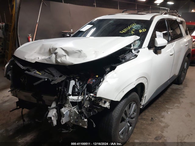 5N1DR3BD2NC205295 Nissan Pathfinder Sv 4wd