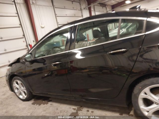 1G1BF5SM6J7151334 Chevrolet Cruze Premier Auto