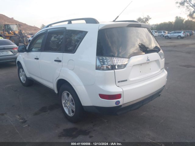 2007 MITSUBISHI OUTLANDER JA4MS31X17U012633 Photo 2