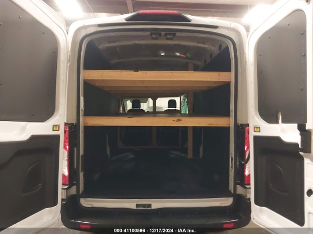Ford Transit-250 2024 1FTBR2C81RKA01686 Image 17