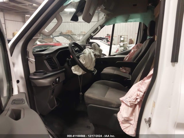 Ford Transit-250 2024 1FTBR2C81RKA01686 Image 5