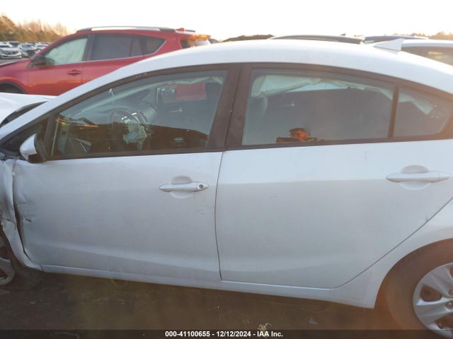 KIA FORTE LX 2018 3KPFL4A74JE268496 Image 14