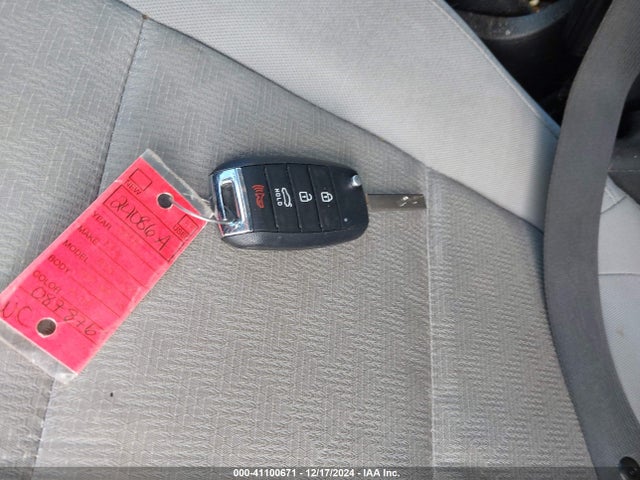 KIA RIO S 2018 3KPA25AB8JE087876 Image 11