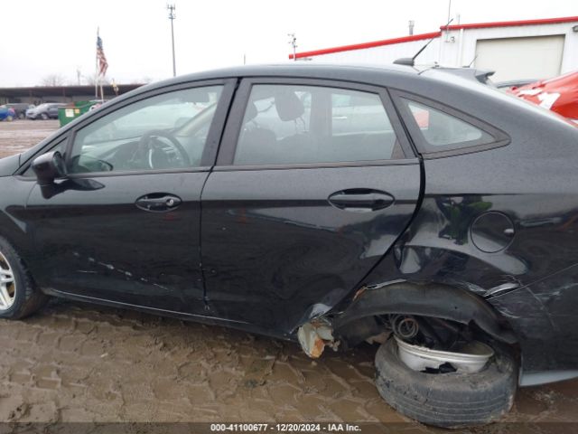 3FADP4BJ7HM131547 Ford FIESTA SE