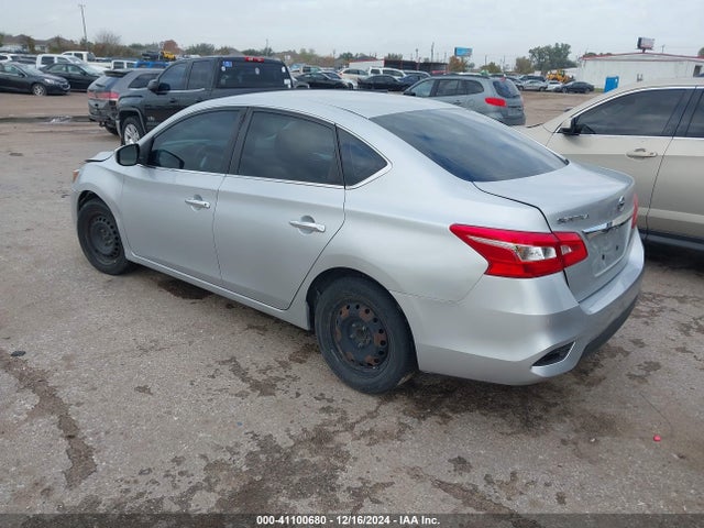 Nissan SENTRA S 2017 3N1AB7APXHY247825 Image 3