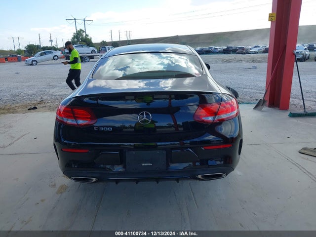 WDDWJ4JB7JF677999 Mercedes-Benz C 300