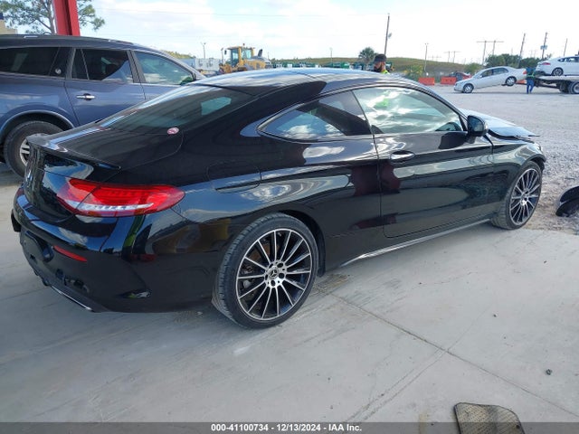 WDDWJ4JB7JF677999 Mercedes-Benz C 300