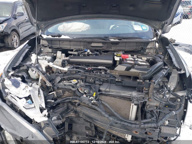 JN8AT2MV7HW271485 Nissan Rogue Sl