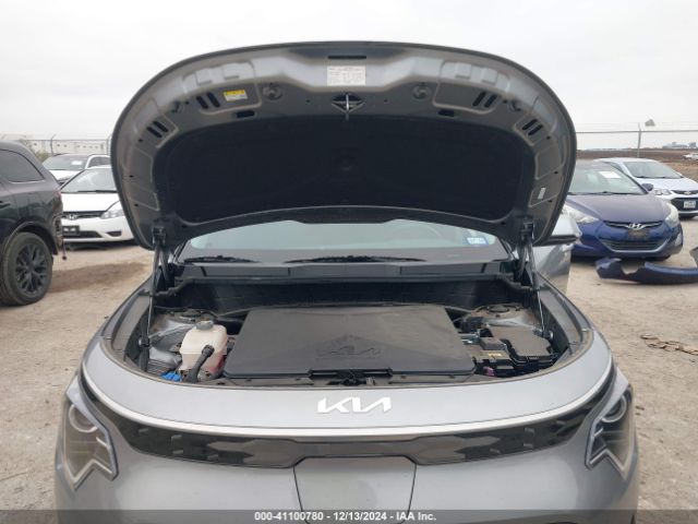 KNDCR3L14P5016014 KIA Niro Ev Wind